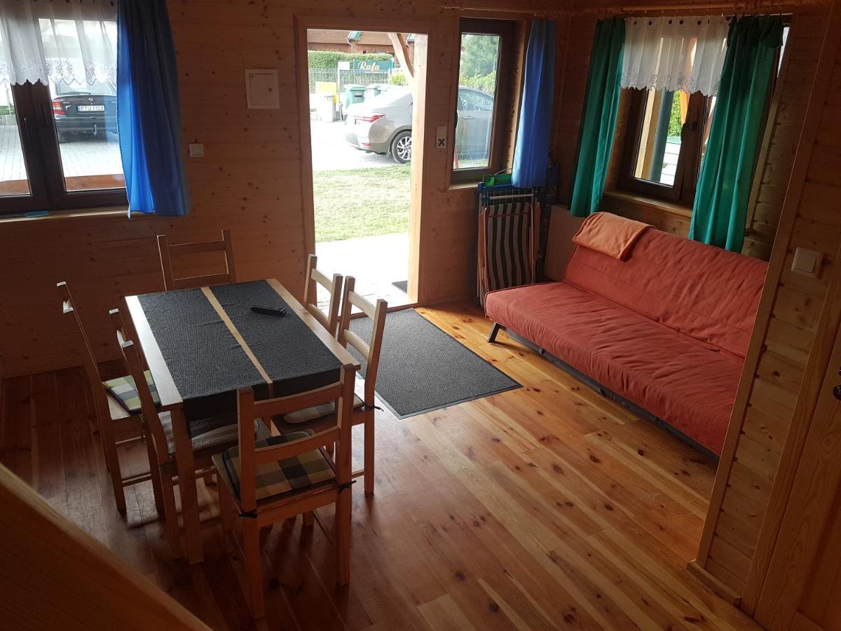 Vila Cztery Pory Roku Sarbinowo Exteriér fotografie